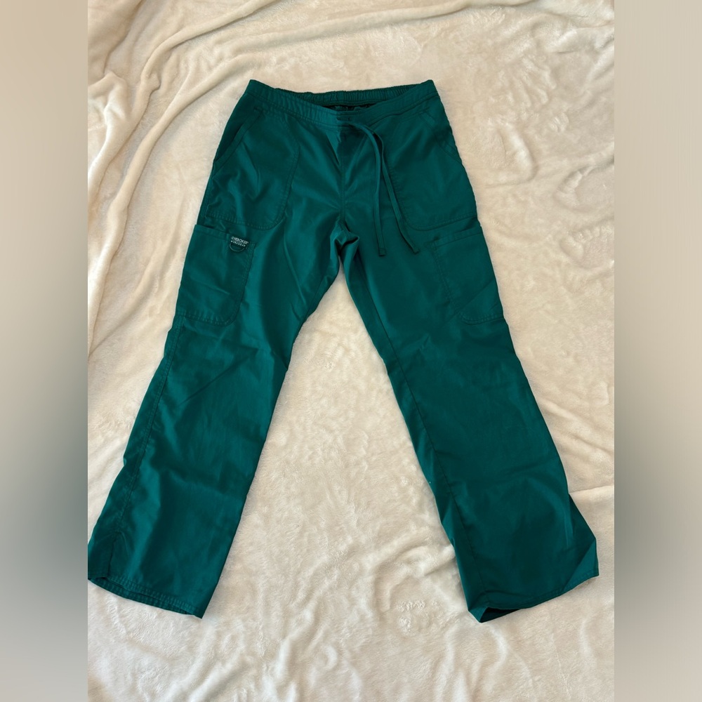 Cherokee workwear revolution scrub pant